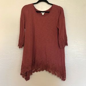 Sun & Shadow Lace Trim tee